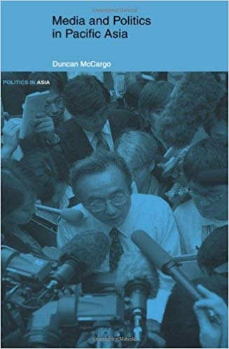 کتاب زبان مدیا اند پولیتیکس ای پکفیک اسیا  Media and Politics in Pacific Asia Politics in Asia
